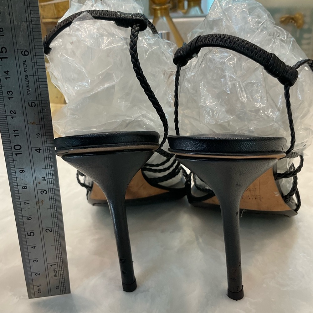 Gucci strappy sandal heels, black, beautiful!, great condition, size 8.5 - Picture 4 of 15